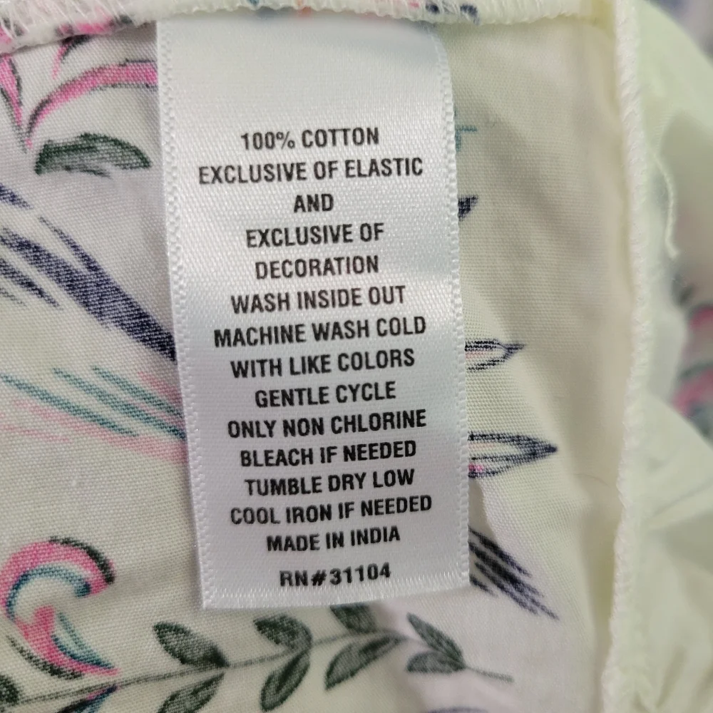 Crown And Ivy White Floral And Toucan Embriodered Boho Dress - Picture 7 of 11